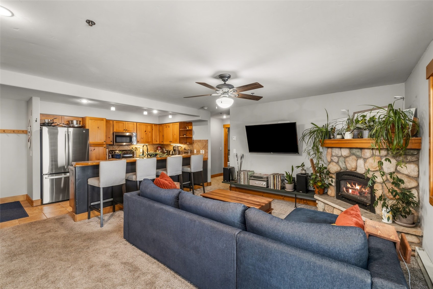 435 Ore House Plaza 1051