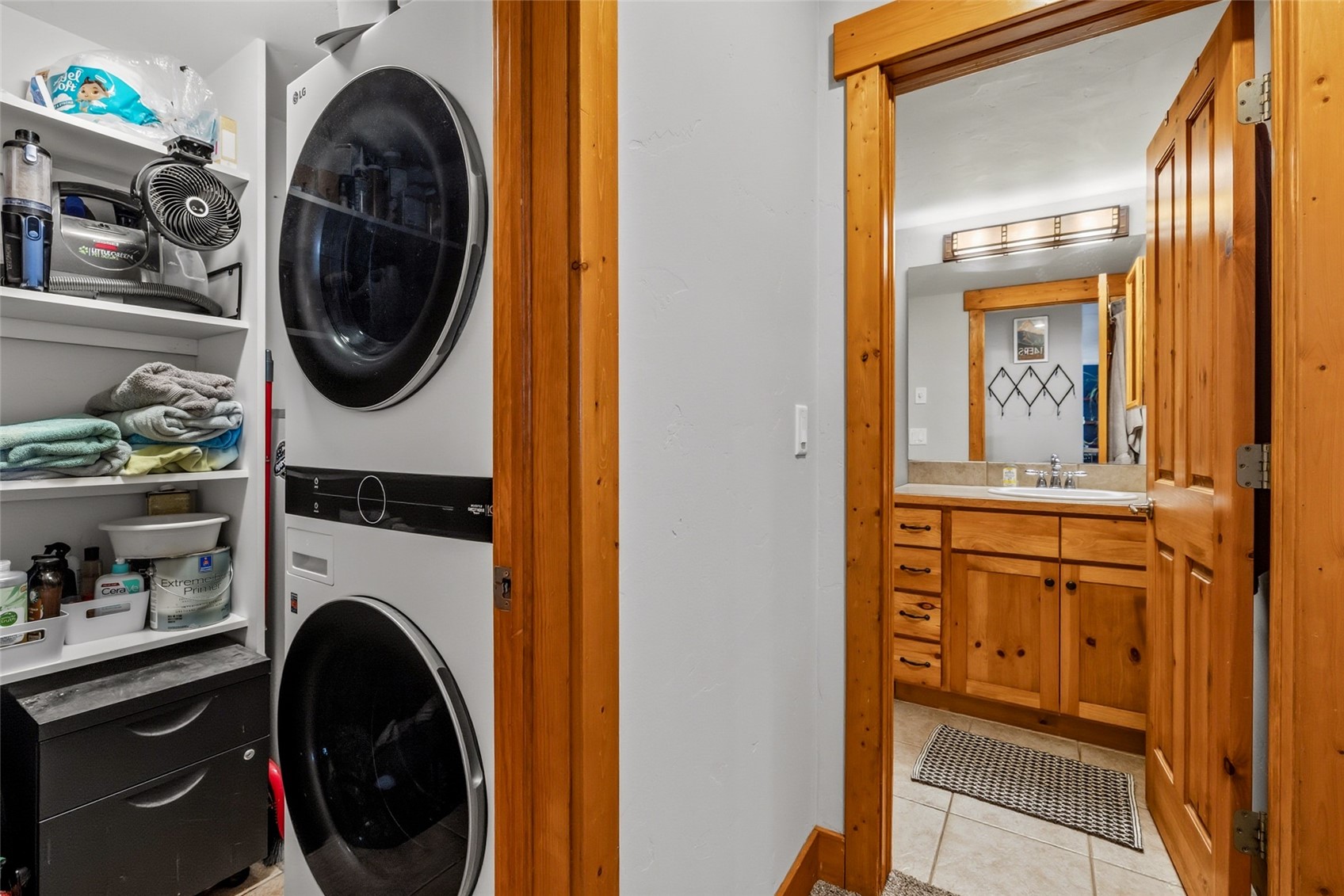 435 Ore House Plaza 1051