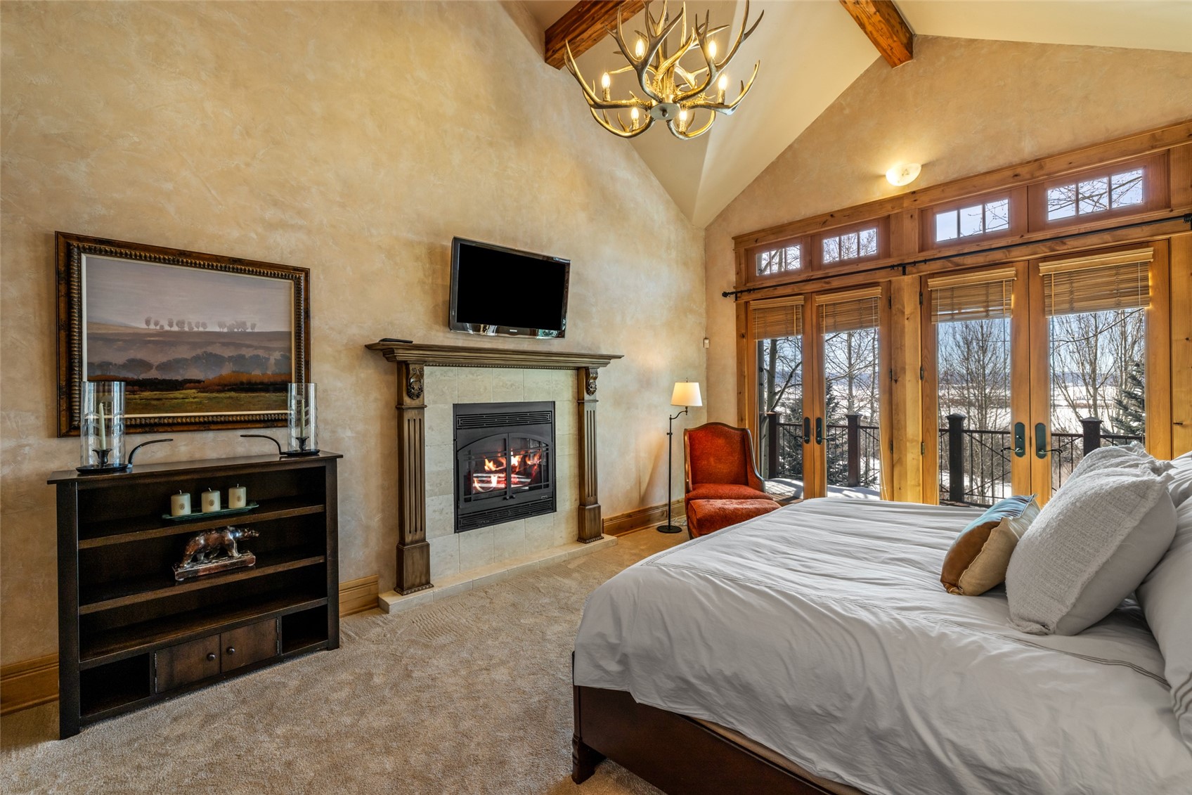 33800 Catamount DRIVE