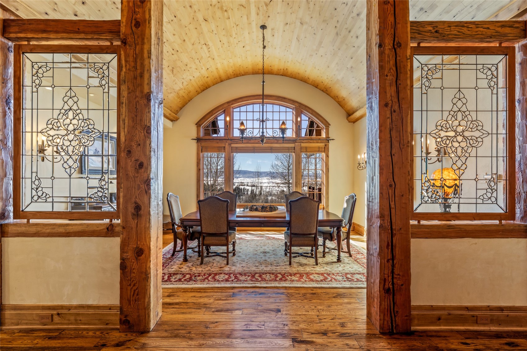 33800 Catamount DRIVE