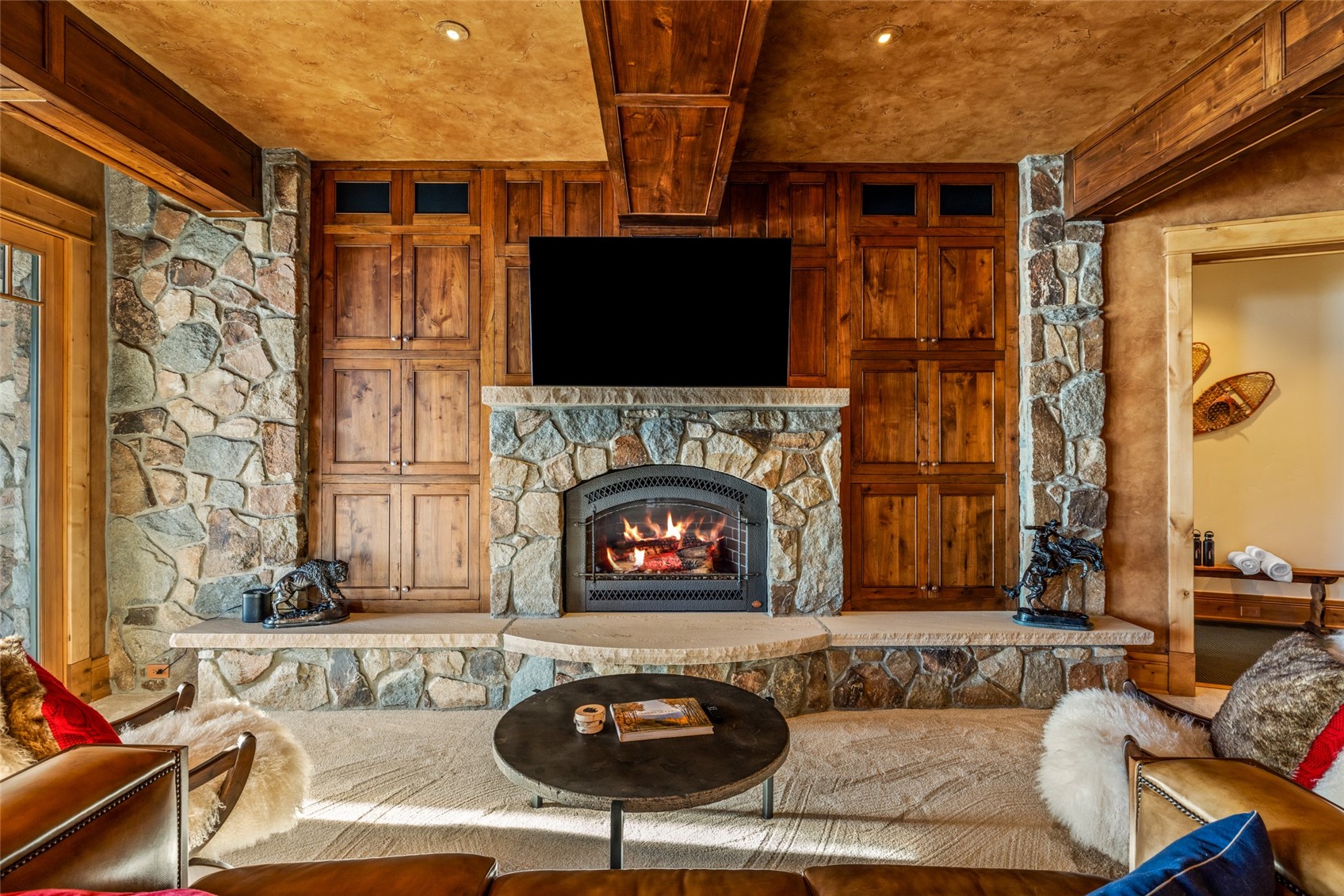 33800 Catamount DRIVE