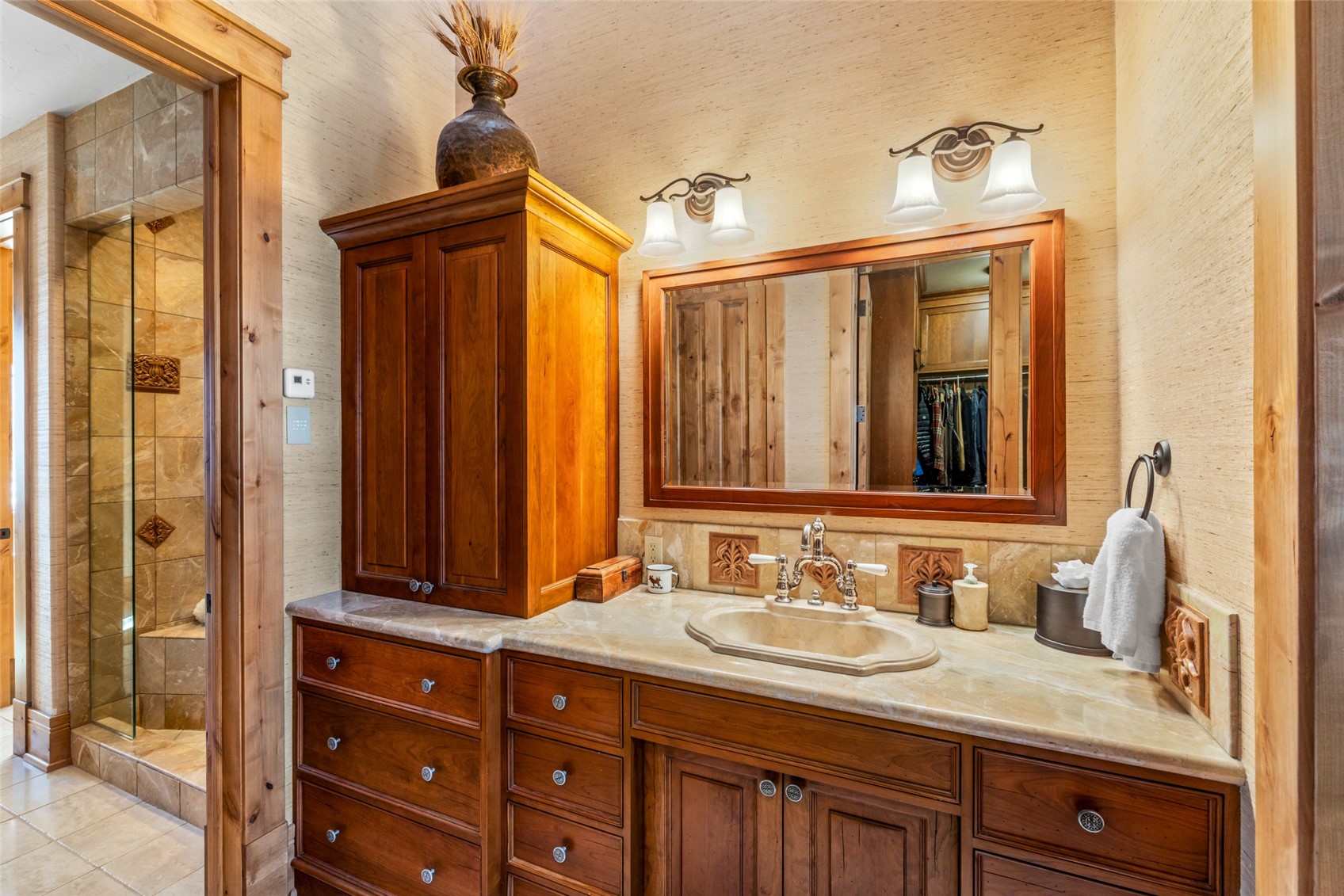 33800 Catamount DRIVE