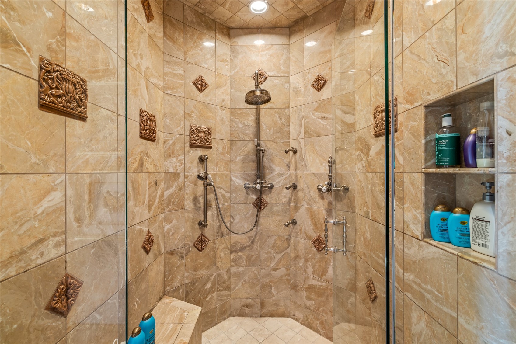 33800 Catamount DRIVE