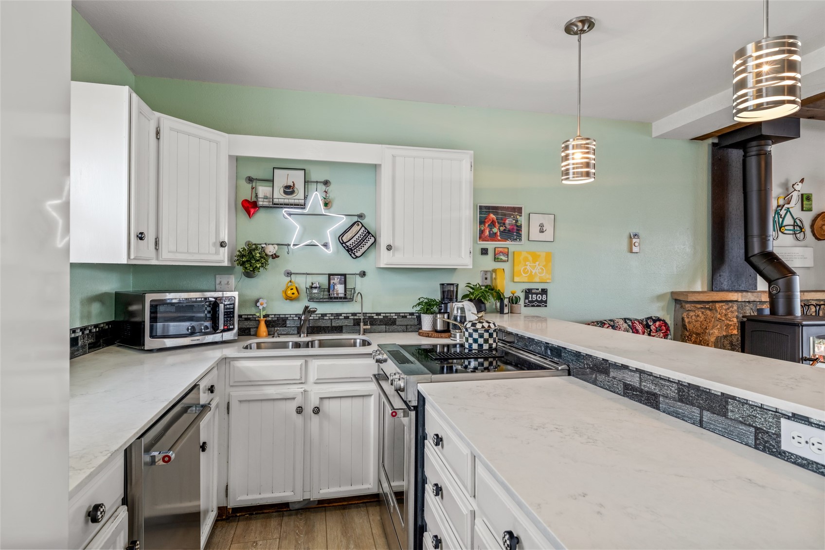 1360 Skyview LANE A8