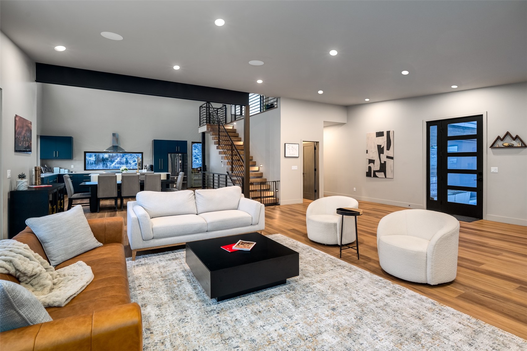 23395 Stageline AVENUE