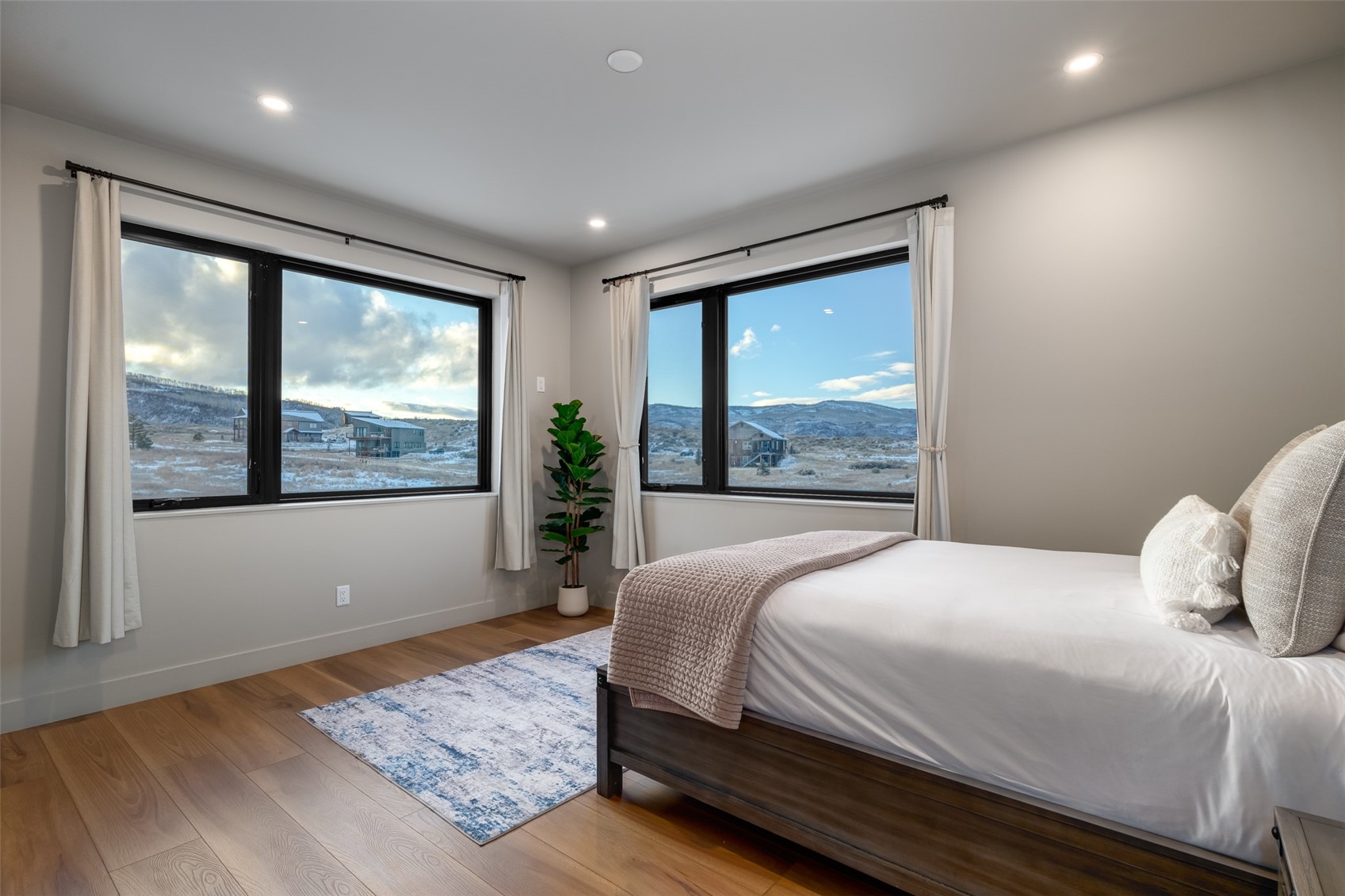 23395 Stageline AVENUE