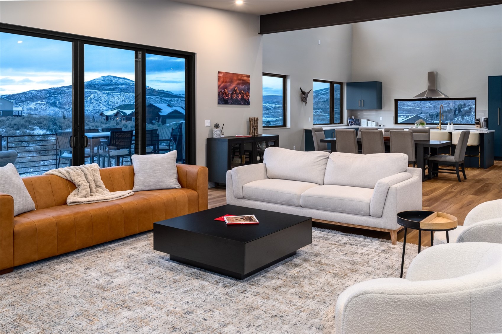 23395 Stageline AVENUE