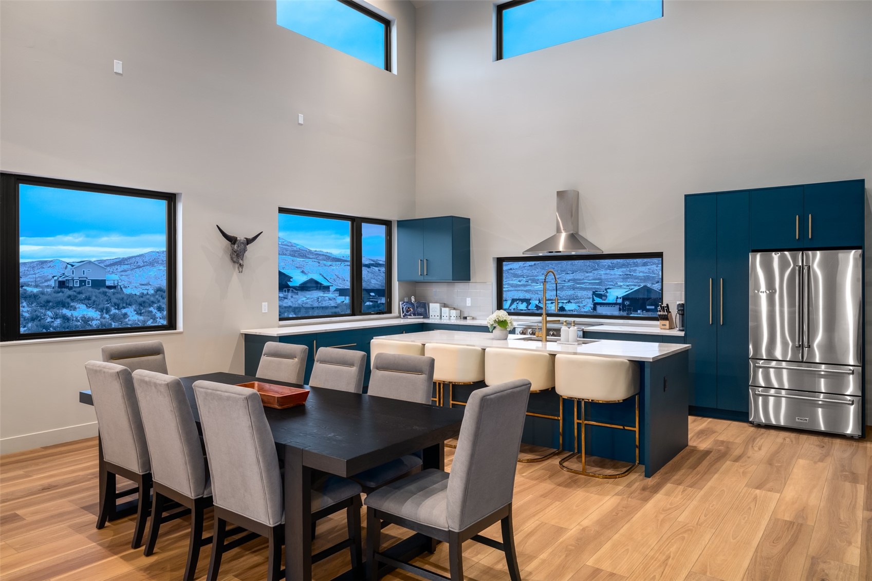 23395 Stageline AVENUE