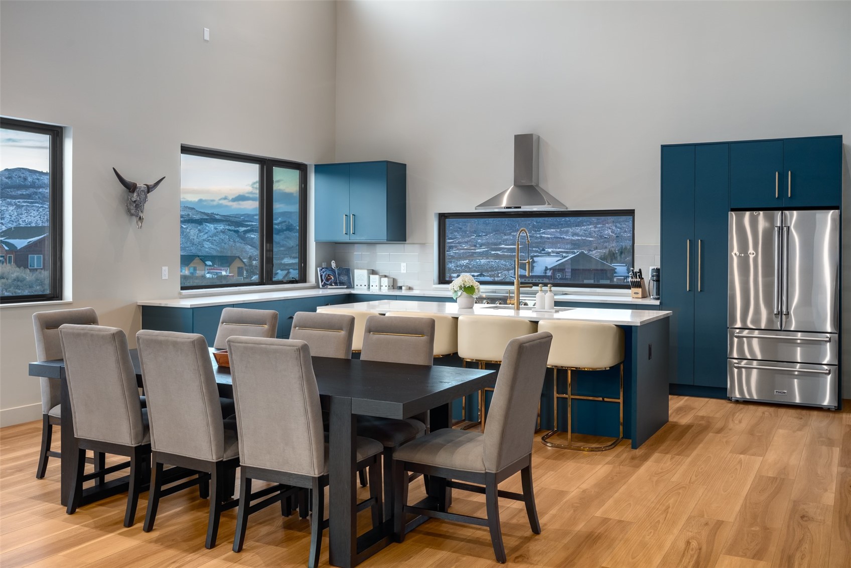 23395 Stageline AVENUE