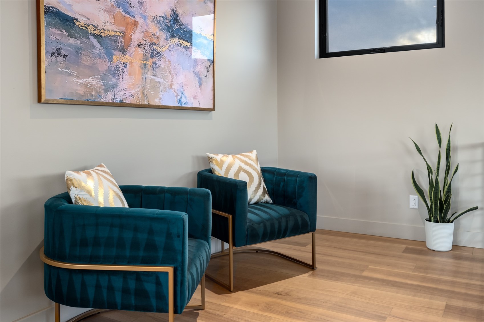 23395 Stageline AVENUE