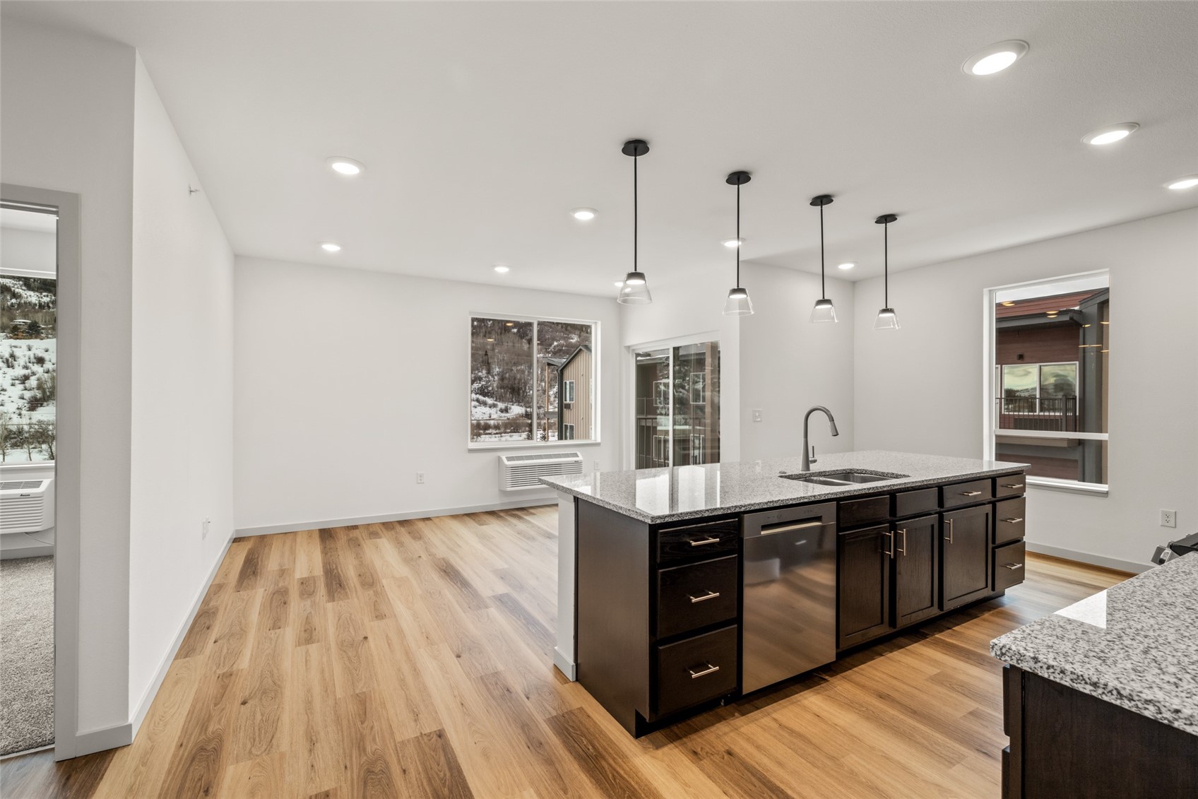 1648 Mid Valley Drive 2510