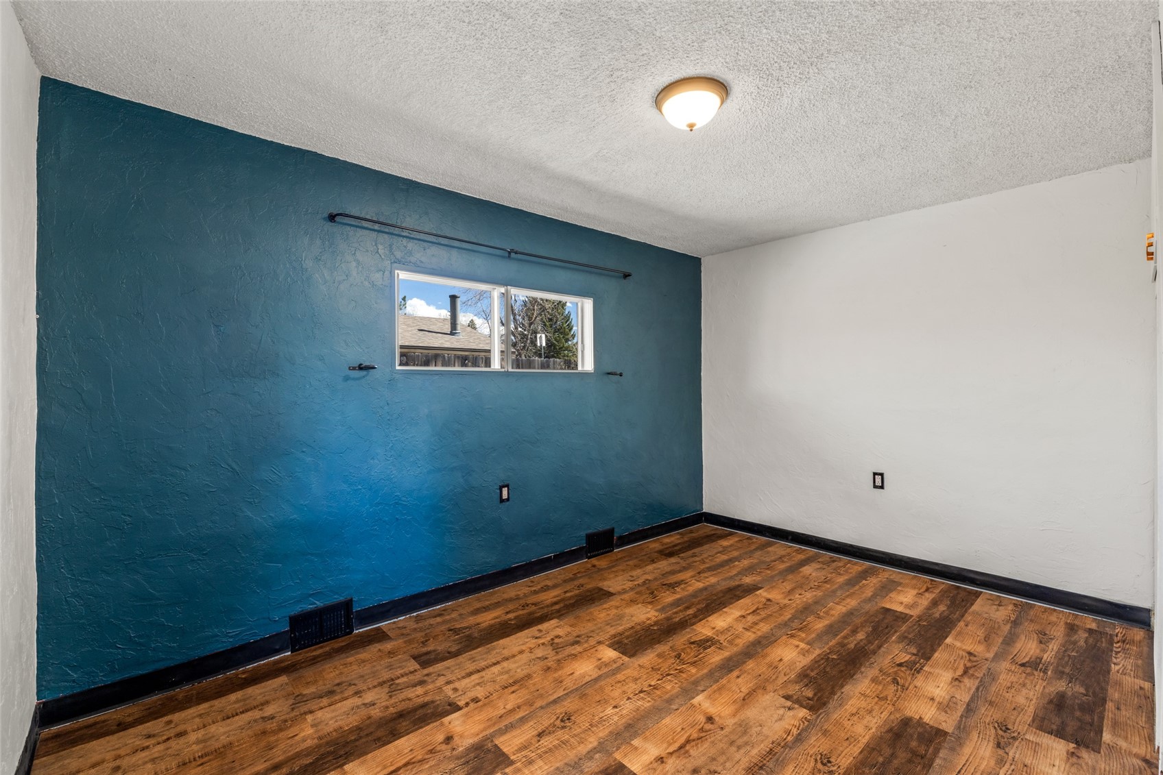 730 W Jefferson AVENUE