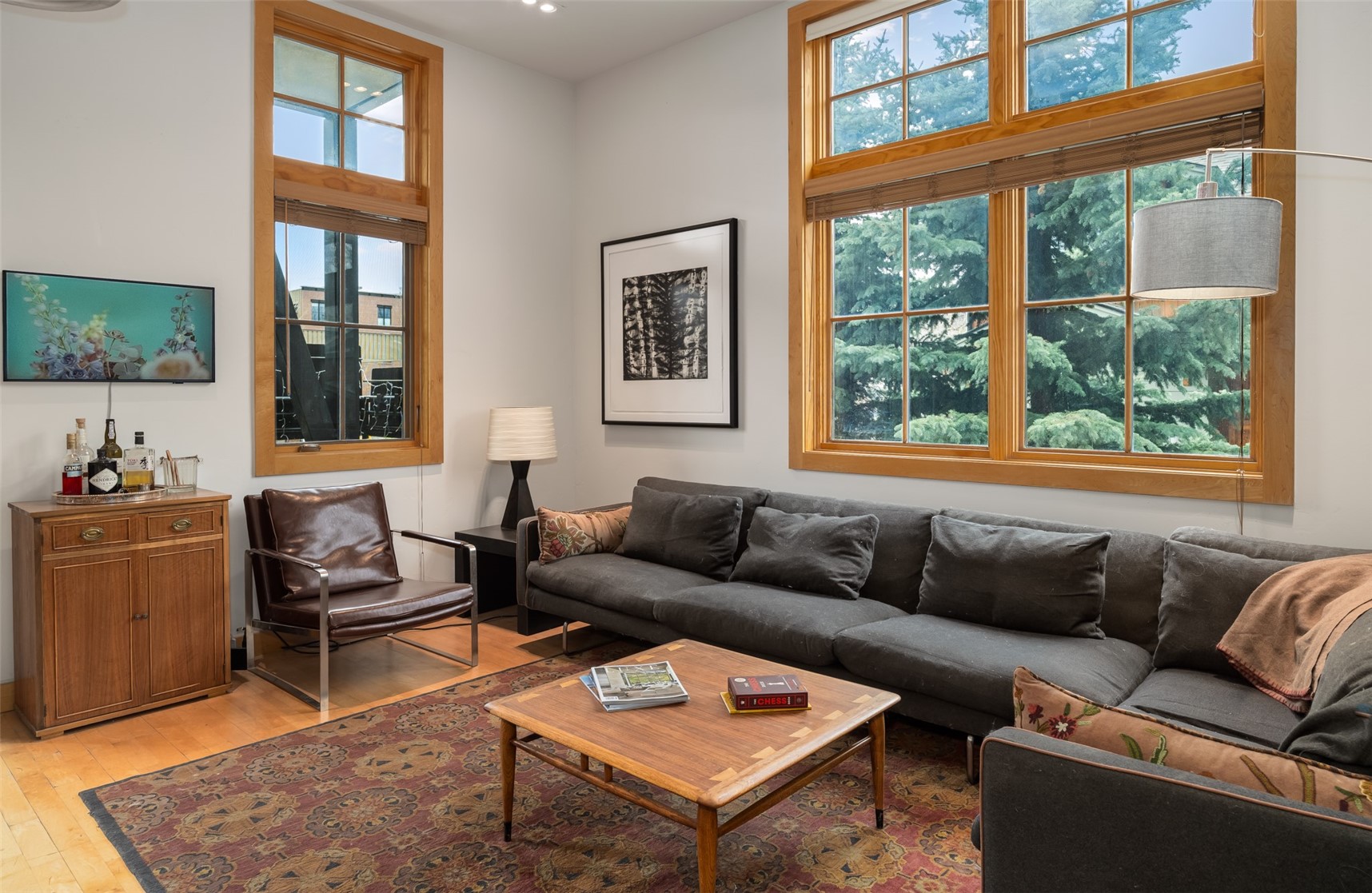 601 Lincoln AVENUE R1A