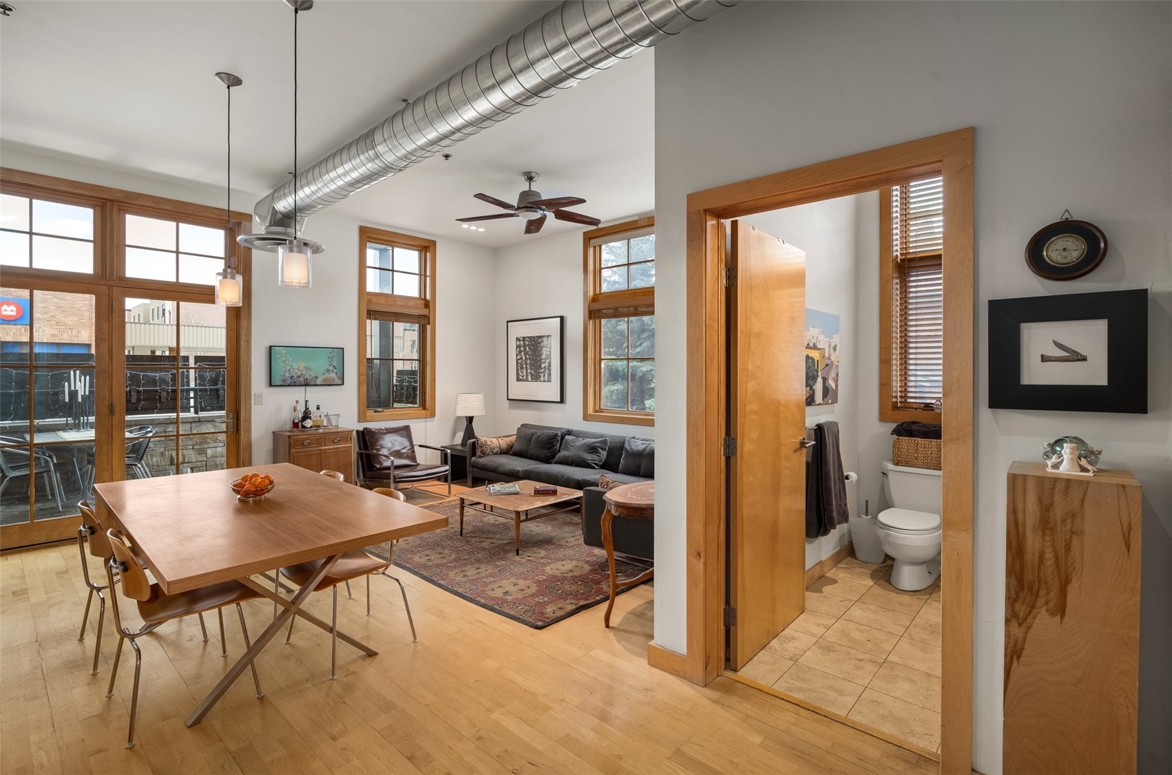 601 Lincoln AVENUE R1A