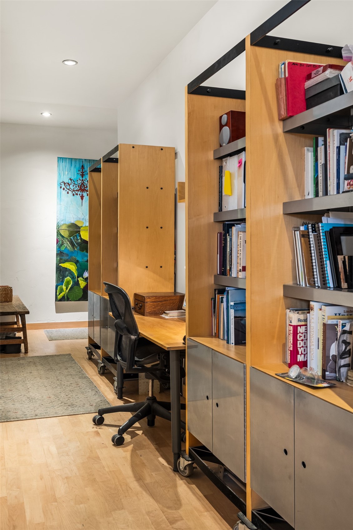 601 Lincoln AVENUE R1A