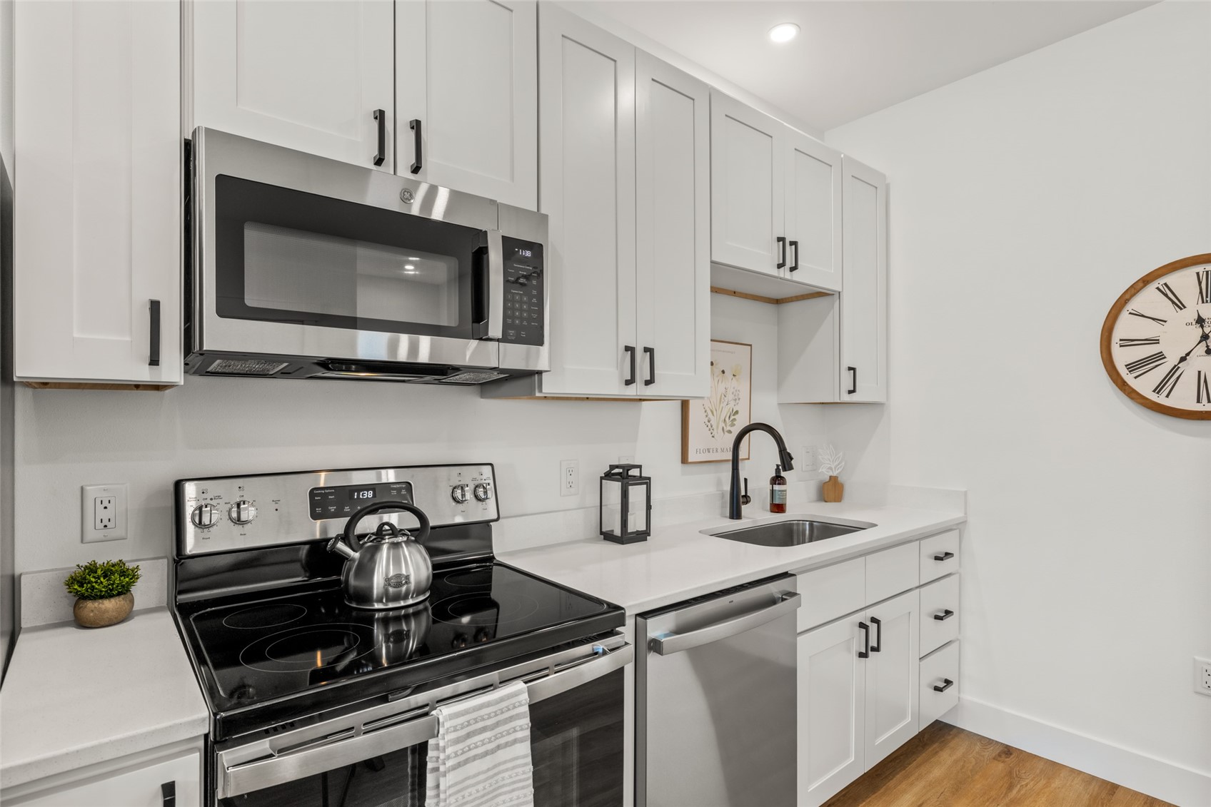 774 Tucker STREET -