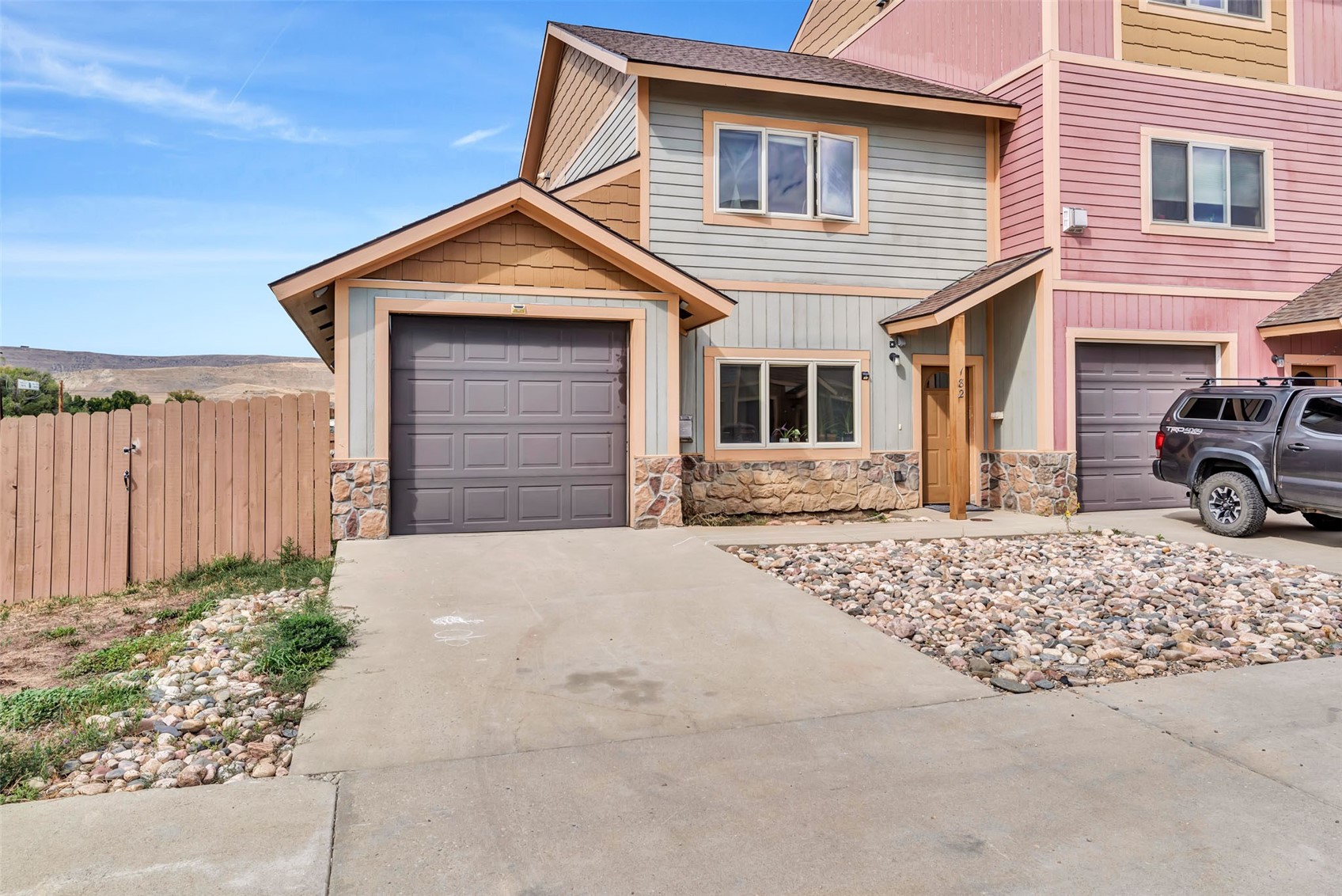 182 S 6th STREET -