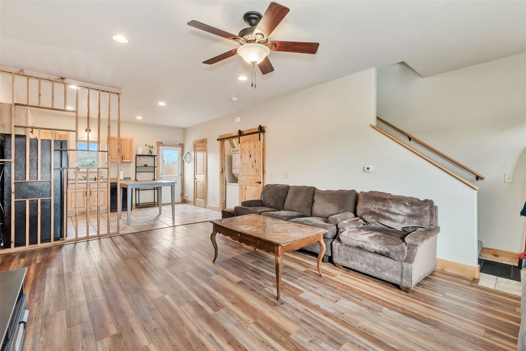 182 S 6th STREET -