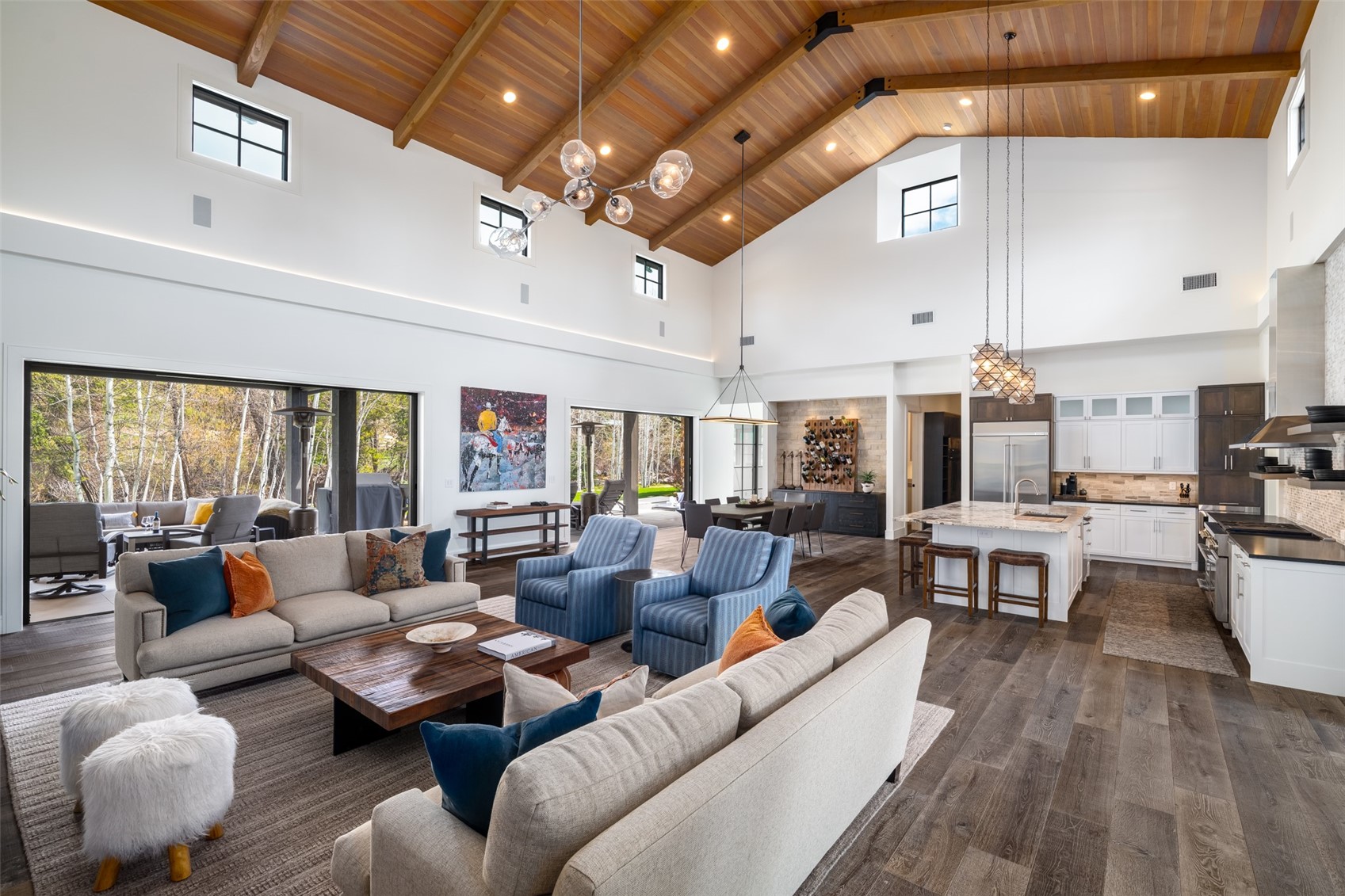 1375 Secluded COURT