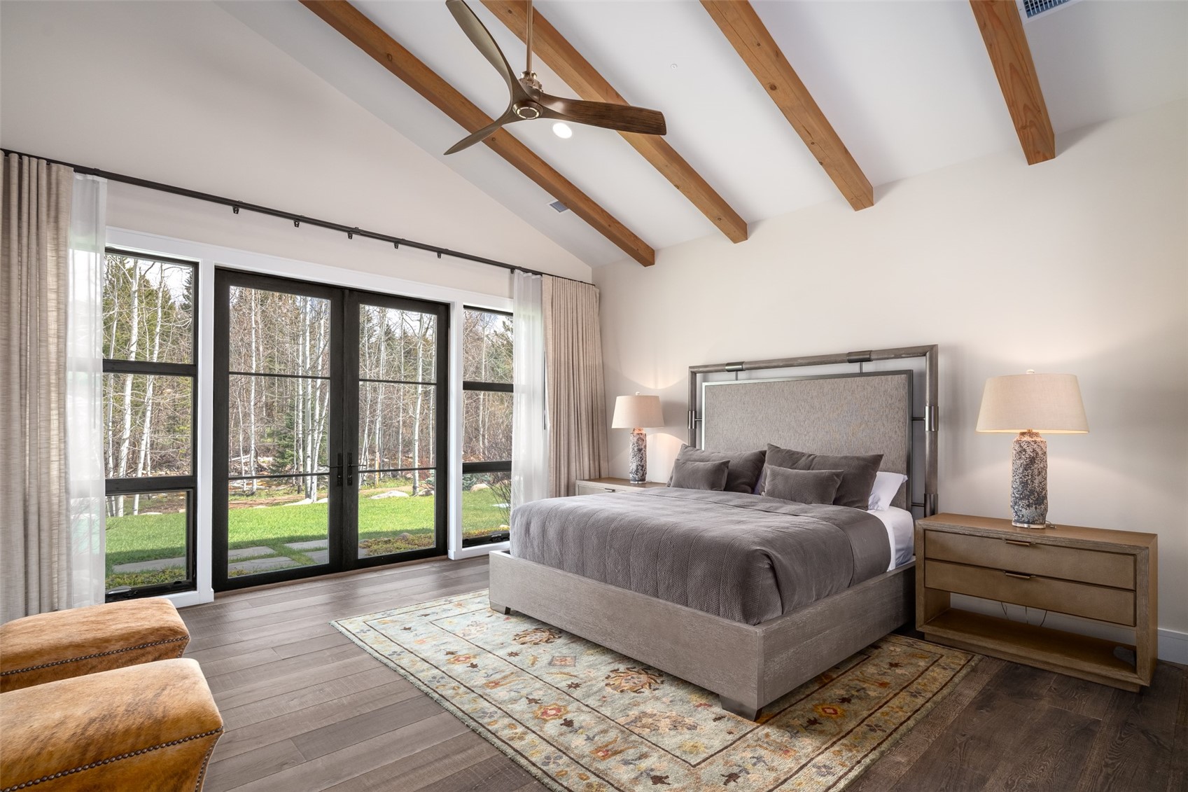 1375 Secluded COURT