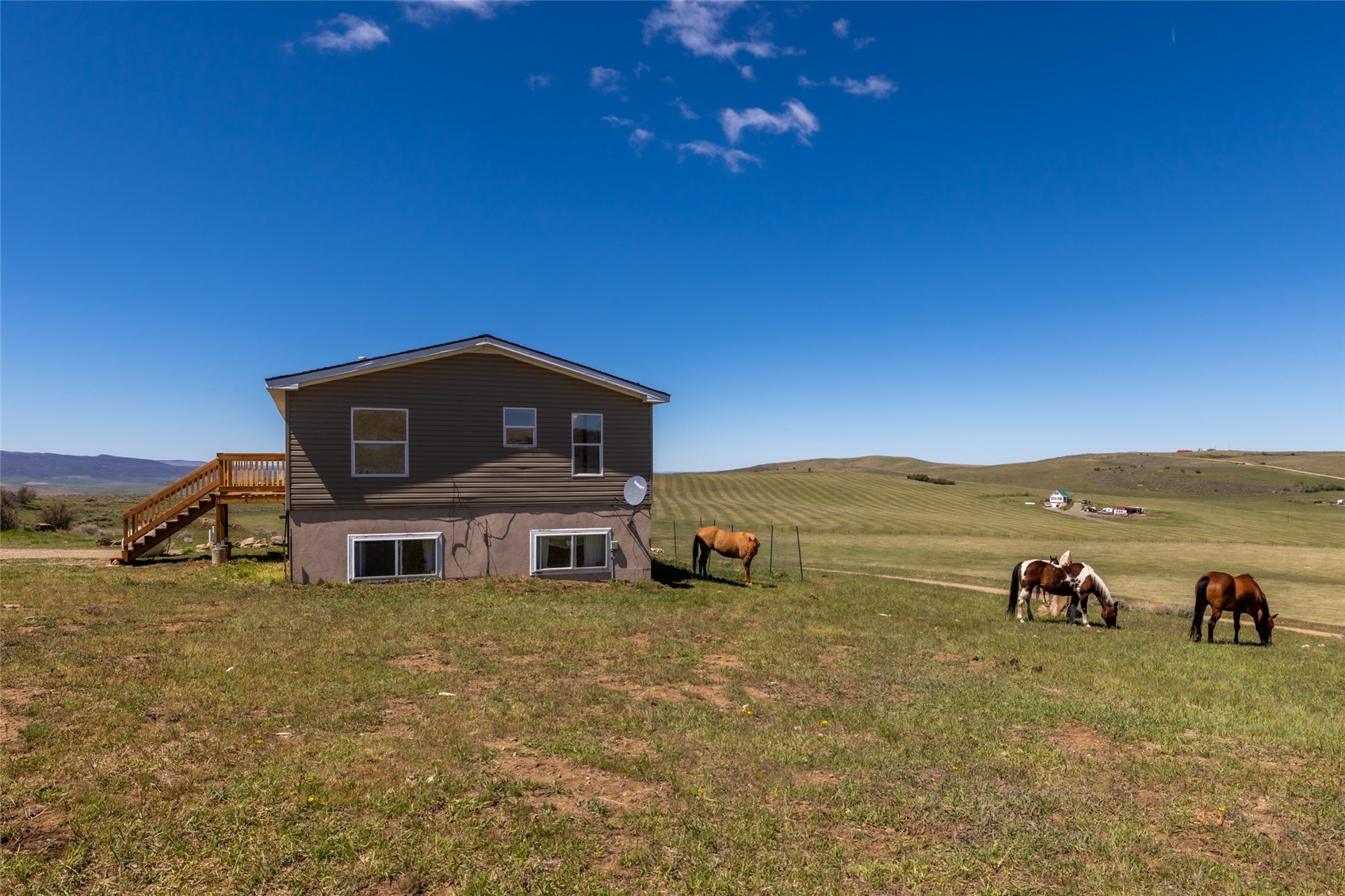 6055 Homesteader LANE