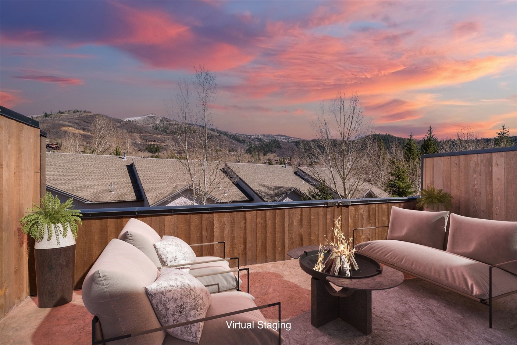 2944 Village DRIVE 3