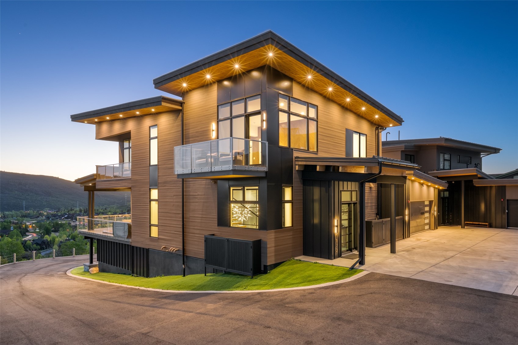 1872 Christie DRIVE