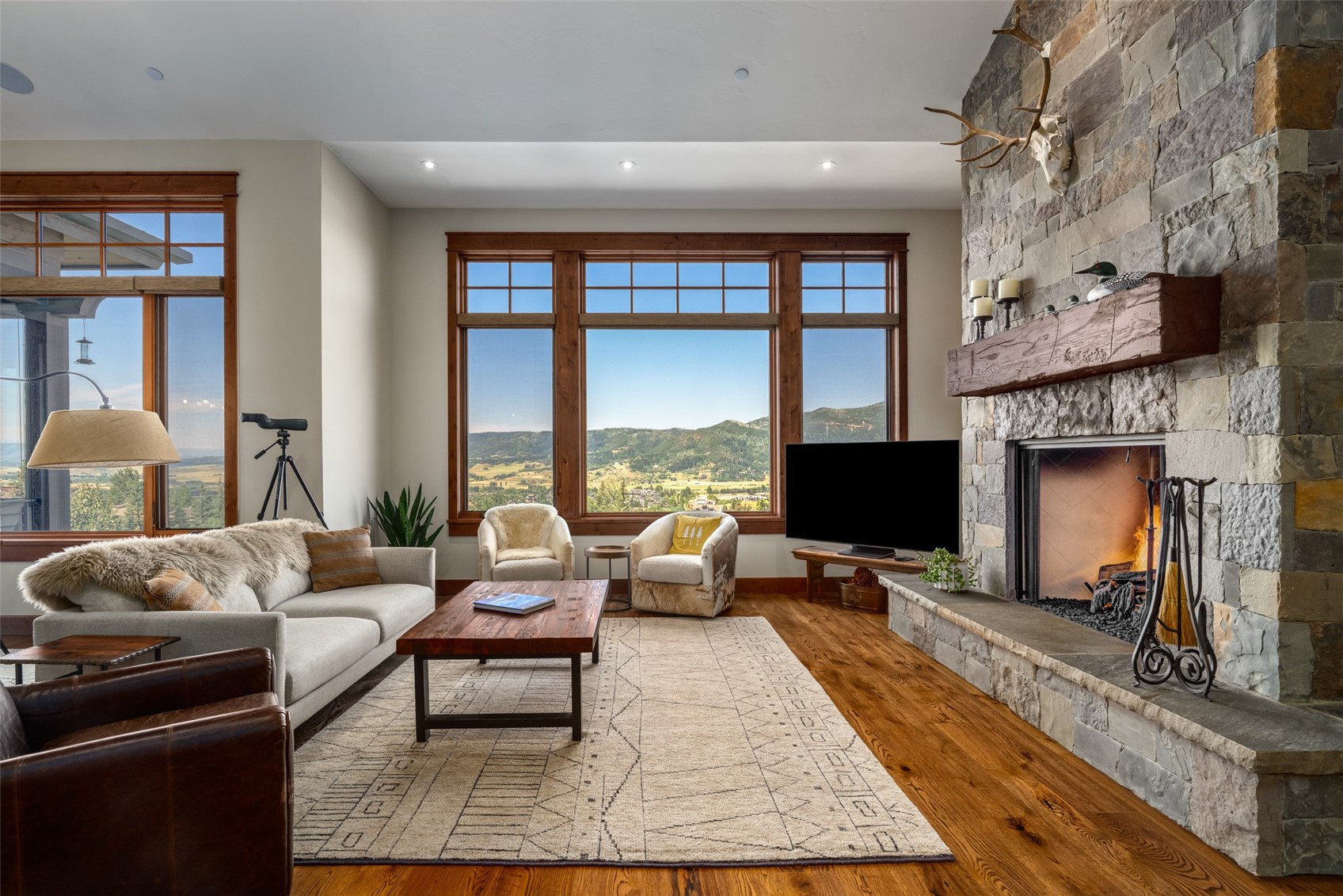 2357 Poma LANE