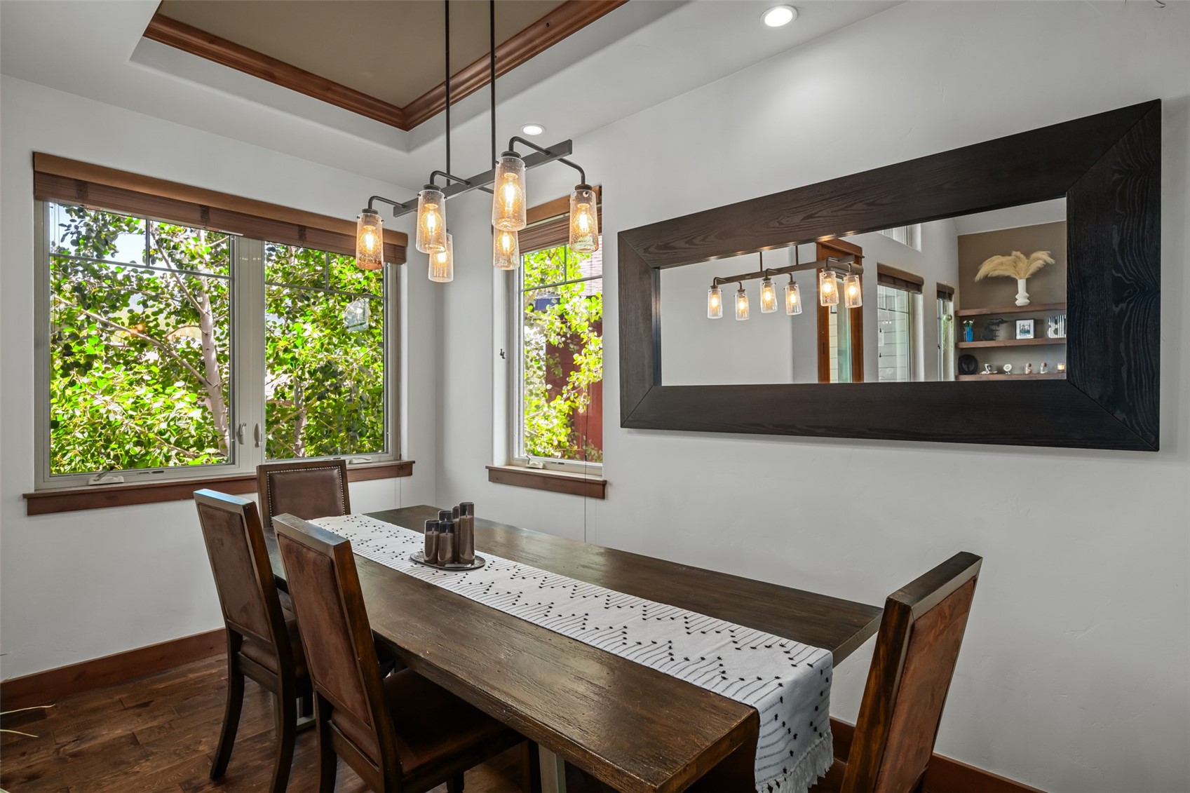 639 Clermont CIRCLE -