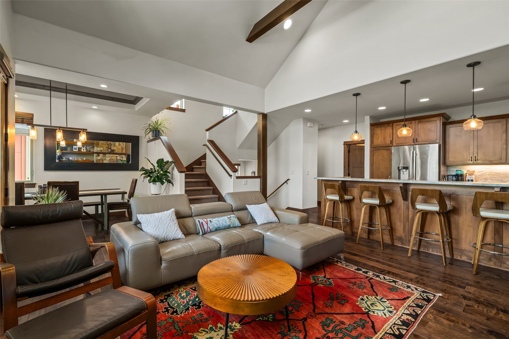 639 Clermont CIRCLE -