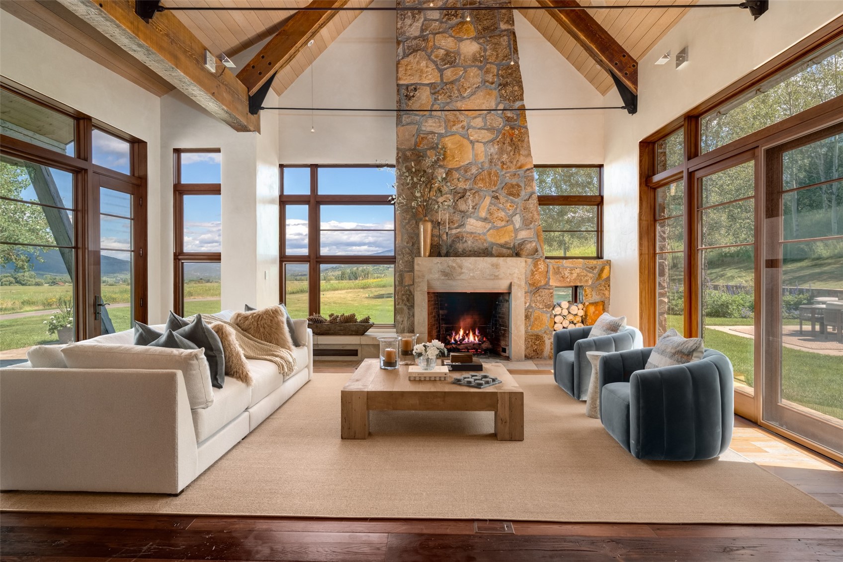 33225 Painted Pony LANE