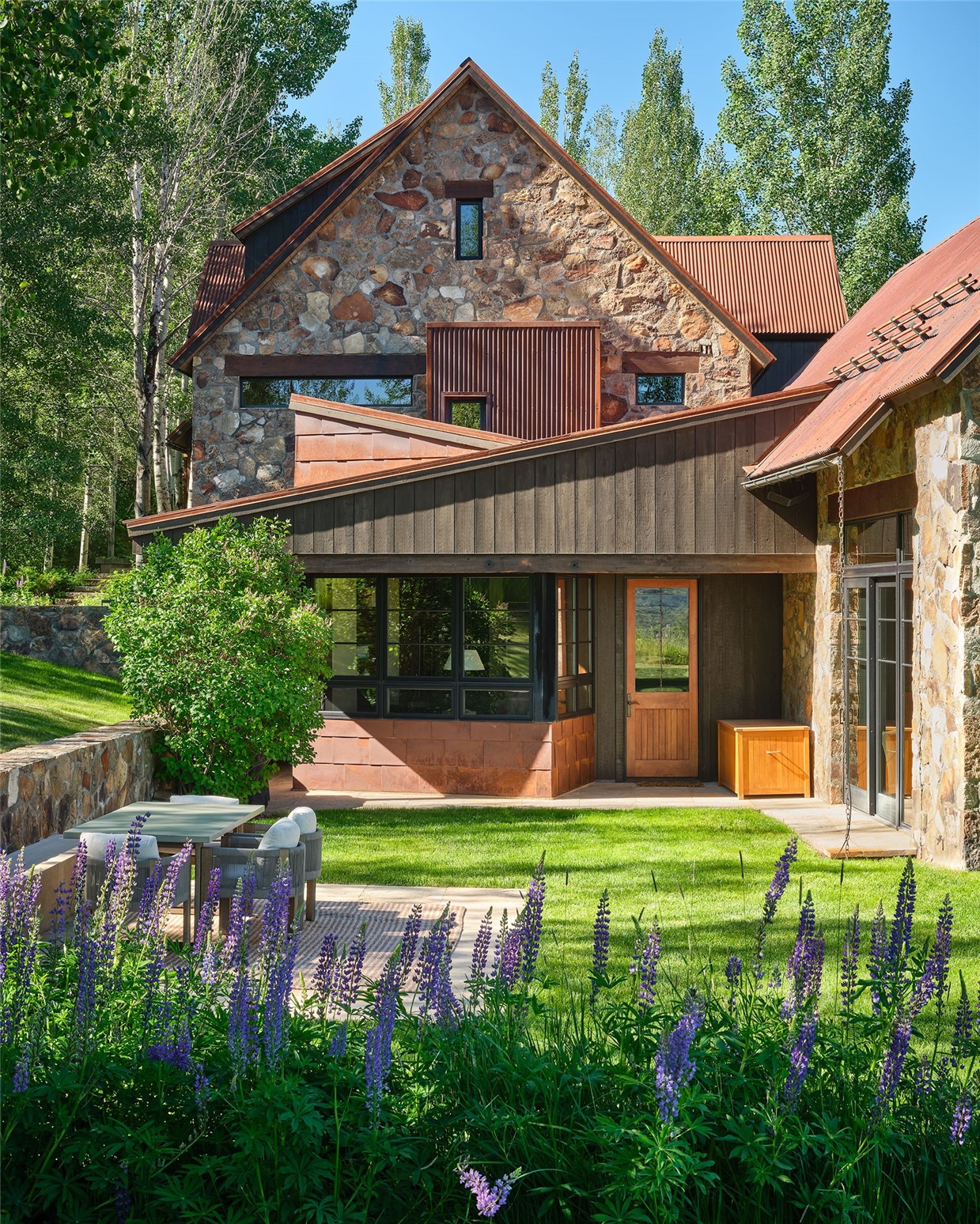 33225 Painted Pony LANE
