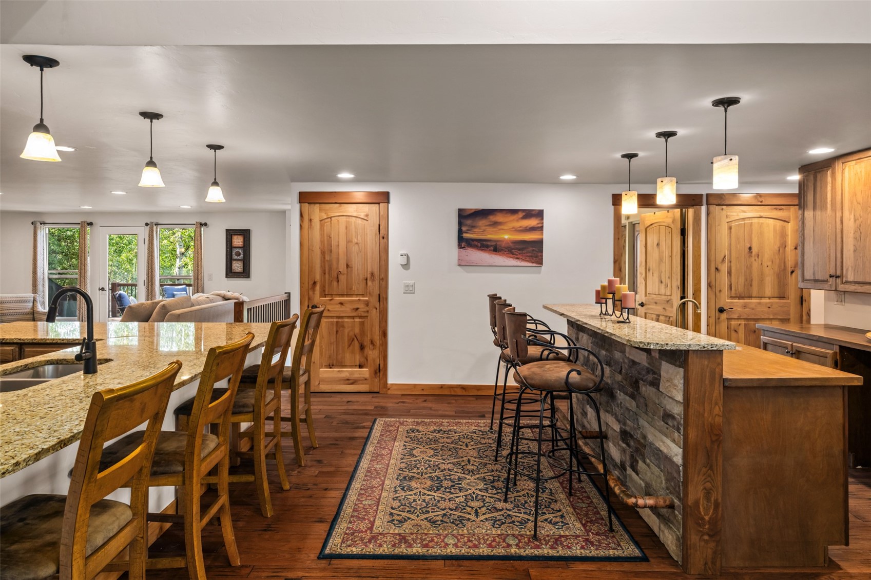 16 Woods DRIVE