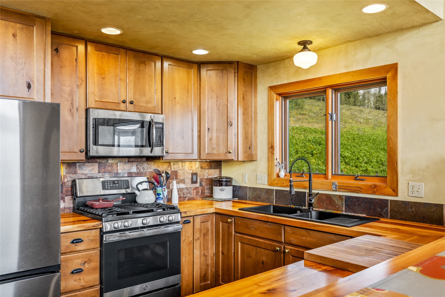 26260 Beaver Canyon DRIVE