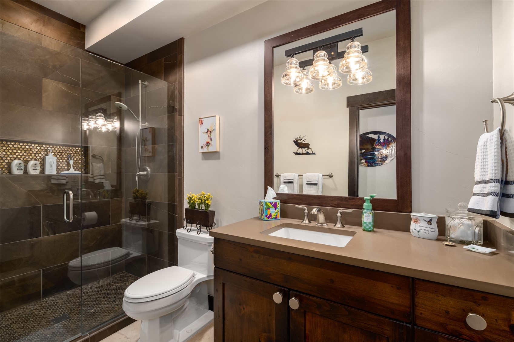 1205 Angels View WAY