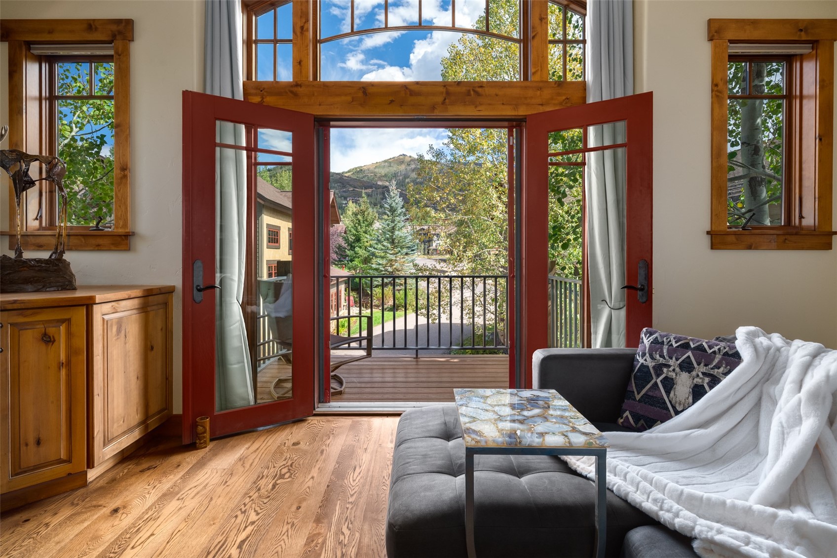 3251 Snowflake CIRCLE