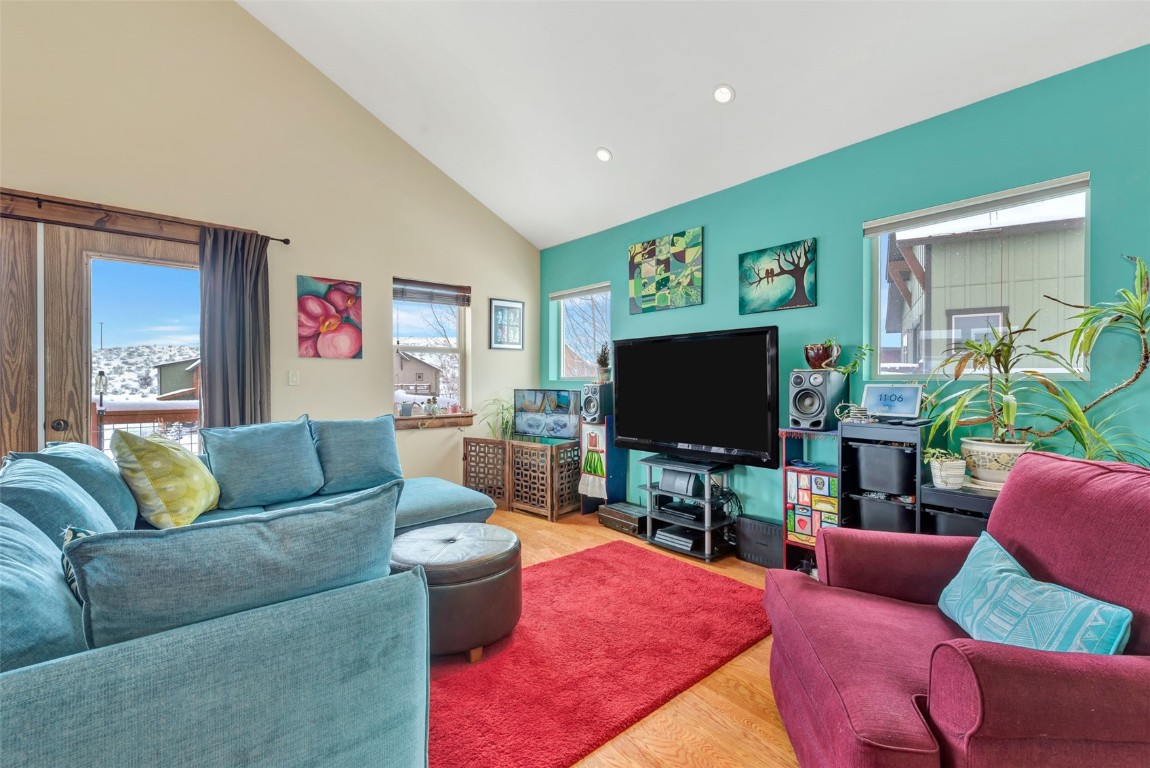 23600 Sagebrush CIRCLE