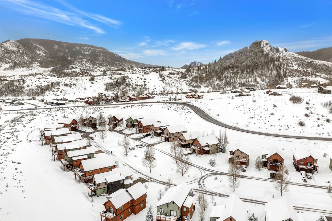 23600 Sagebrush CIRCLE