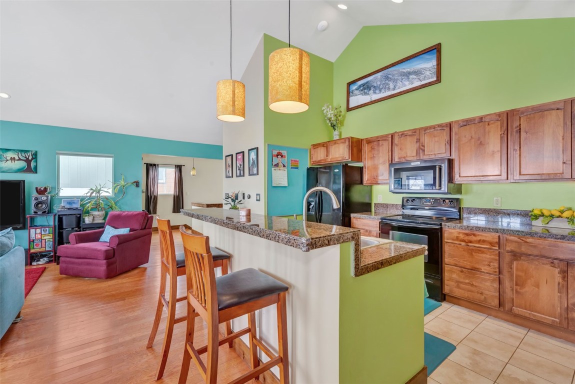 23600 Sagebrush CIRCLE