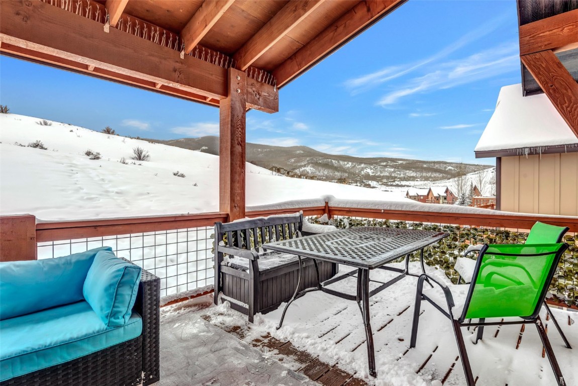 23600 Sagebrush CIRCLE