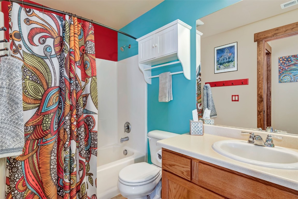 23600 Sagebrush CIRCLE