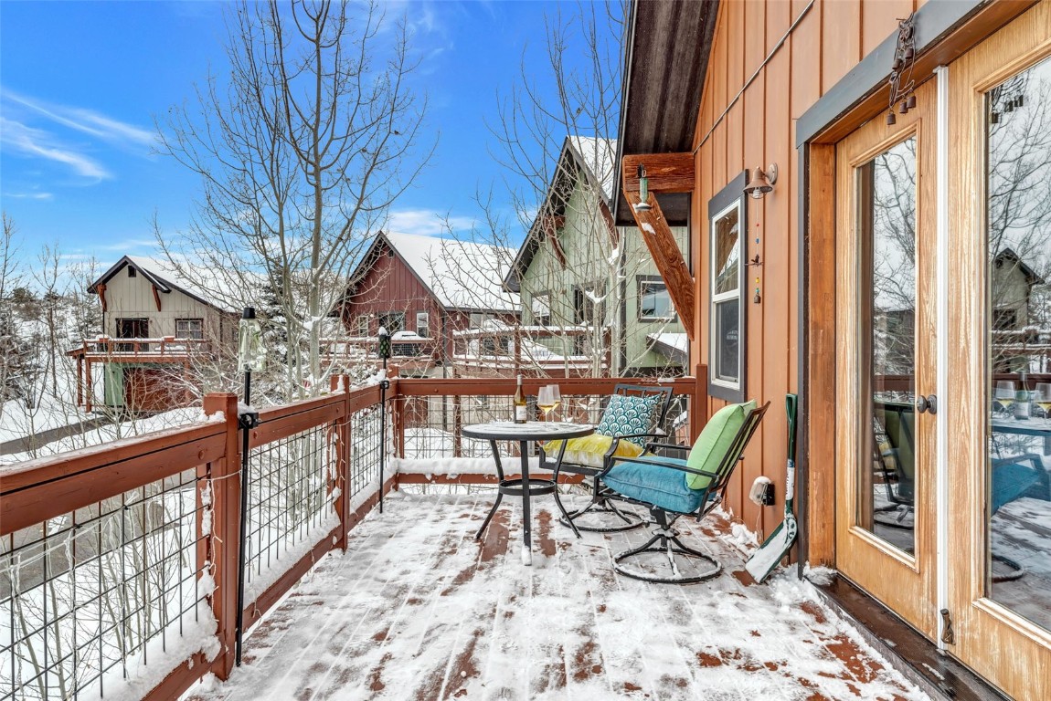 23600 Sagebrush CIRCLE