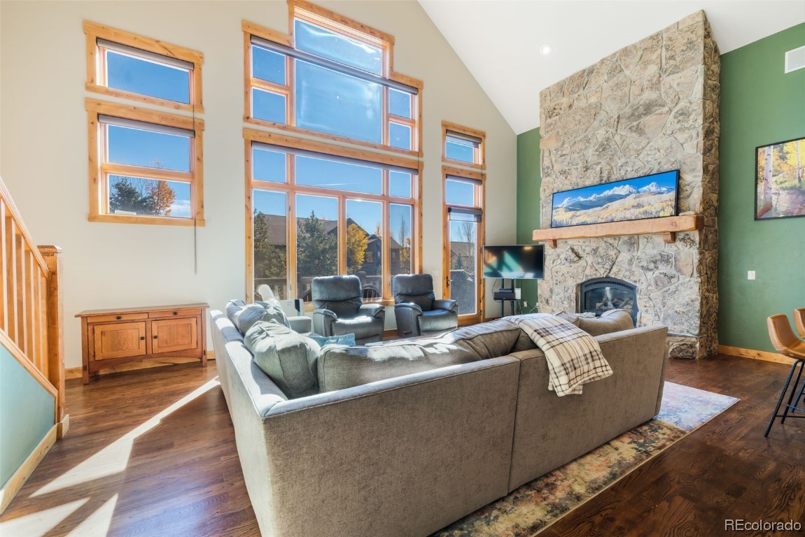 1700 Alpine Vista COURT