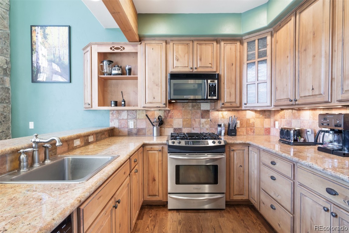 1700 Alpine Vista COURT