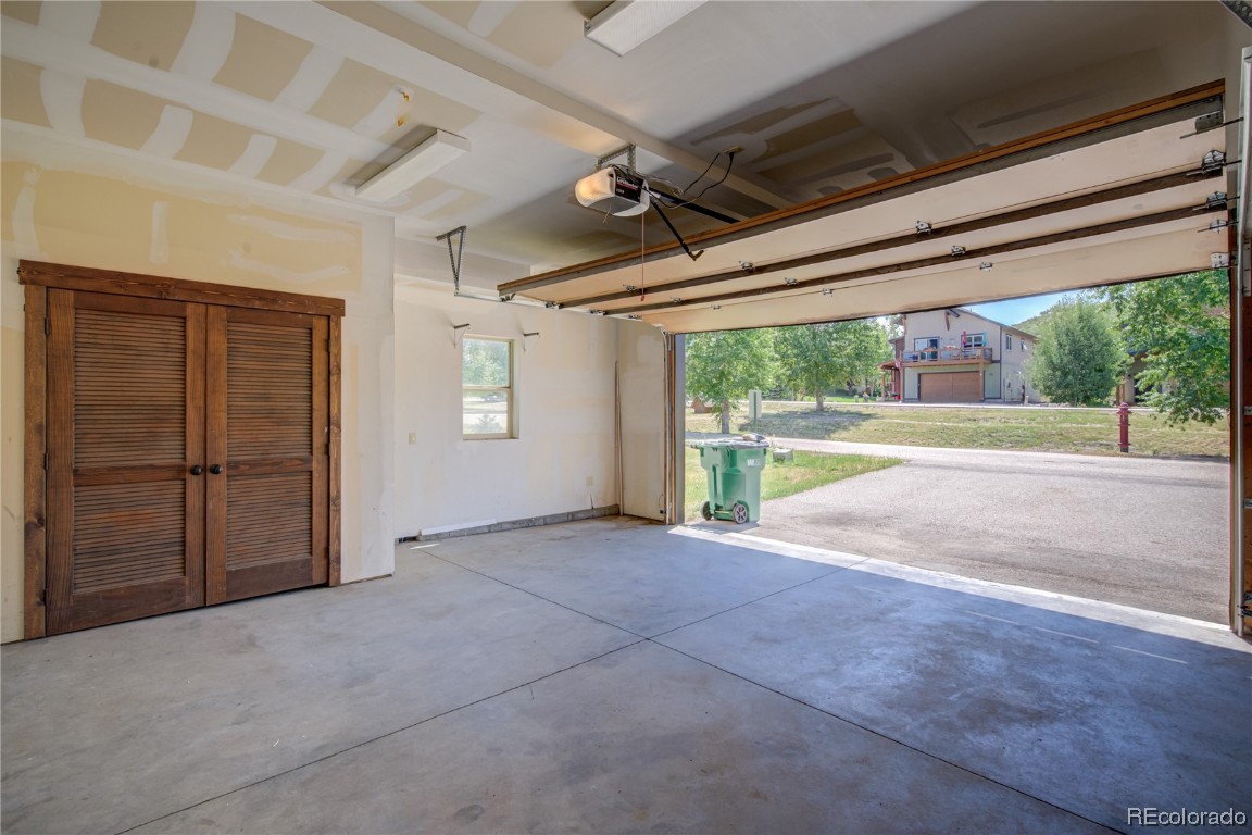 23750 Sagebrush CIRCLE