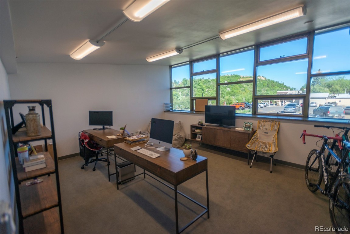 910 Yampa STREET 201