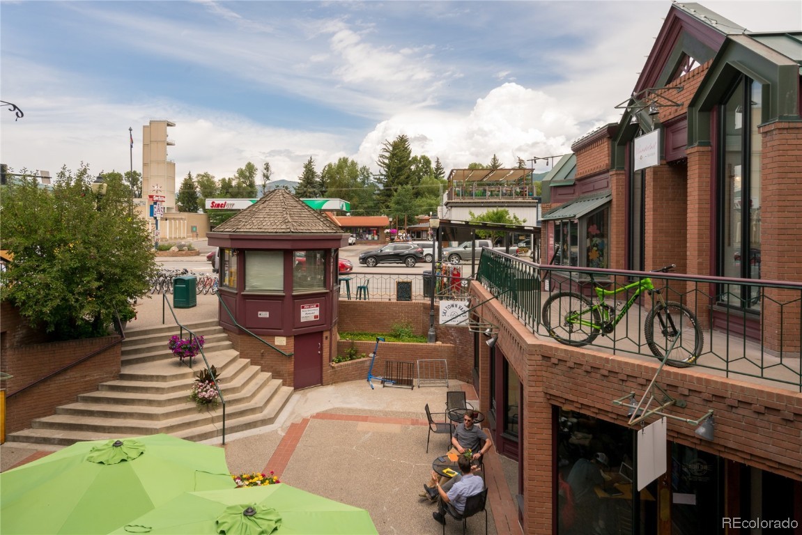 635 Lincoln AVENUE A