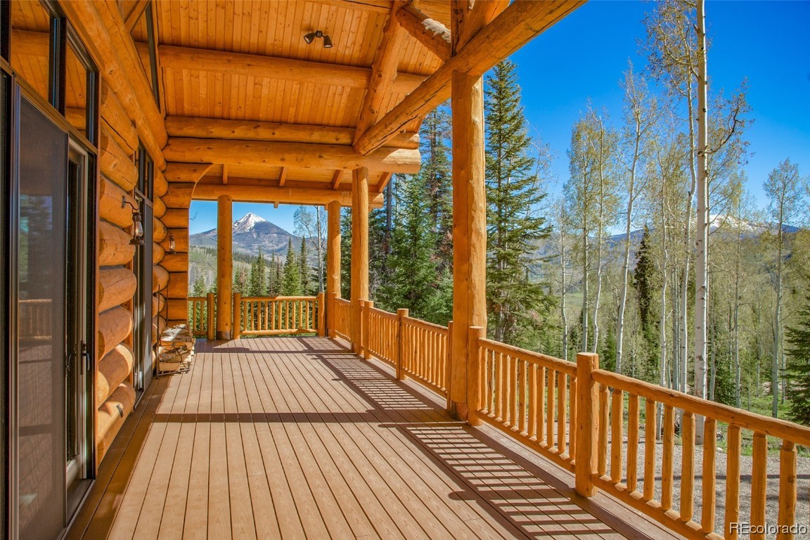 58135 Columbian PLACE