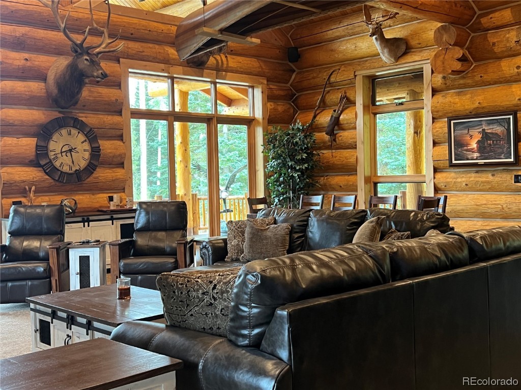 58135 Columbian PLACE