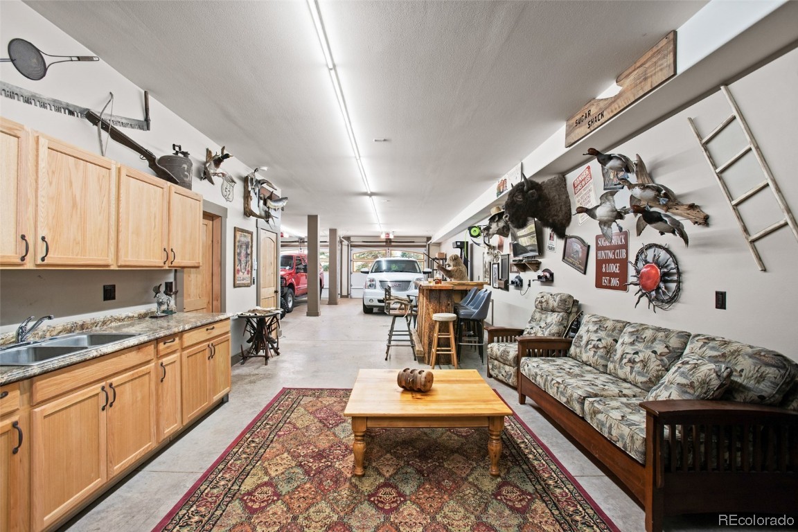 58135 Columbian PLACE